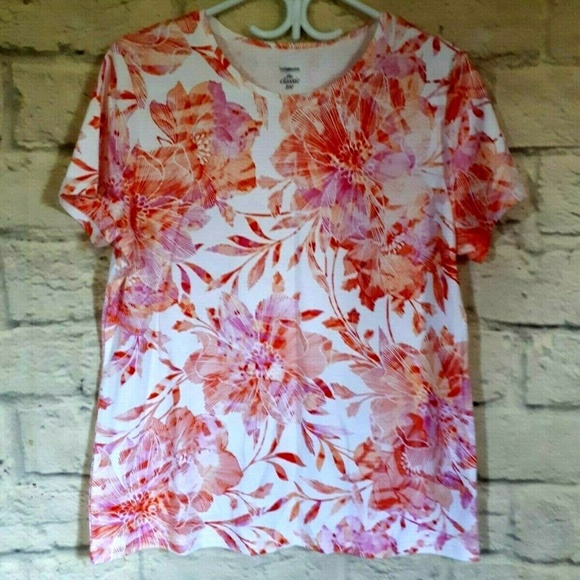 NEW Croft & Barrow White Floral Classic T-Shirt - Picture 2 of 6
